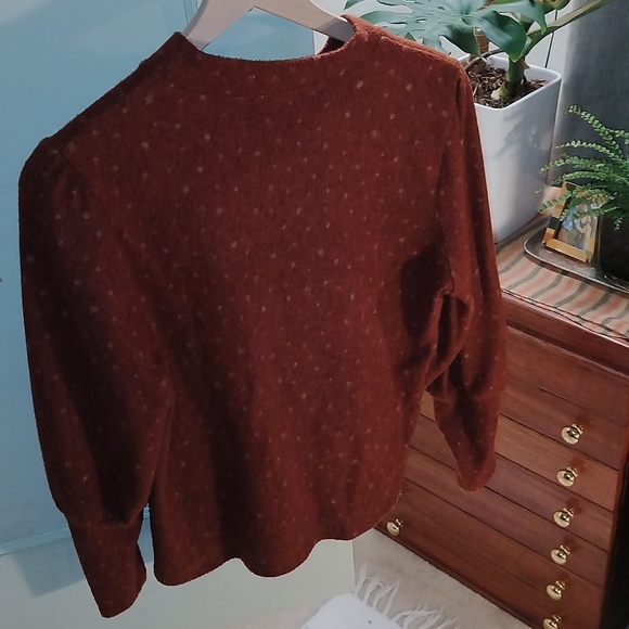 Sweater - Picture 3 of 3
